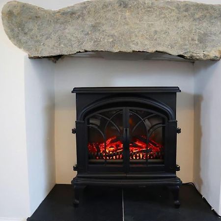Dol Bach - Your Homely Welsh Cottage In The Heart Of Snowdonia بلايناو-فيستينيوج المظهر الخارجي الصورة