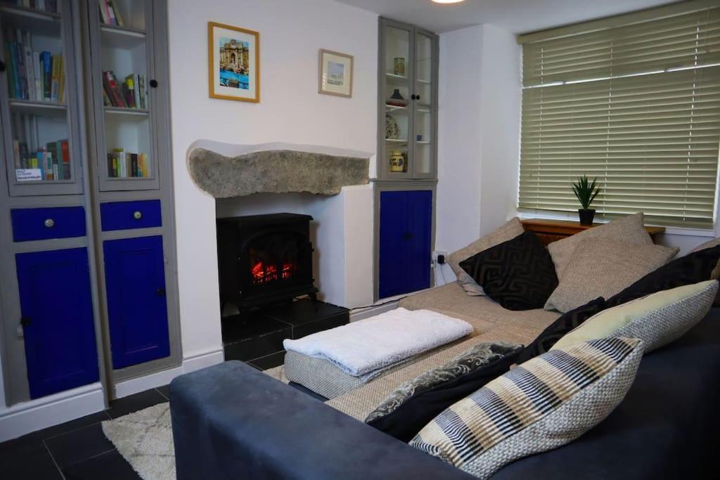 Dol Bach - Your Homely Welsh Cottage In The Heart Of Snowdonia بلايناو-فيستينيوج المظهر الخارجي الصورة