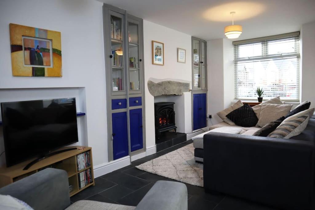 Dol Bach - Your Homely Welsh Cottage In The Heart Of Snowdonia بلايناو-فيستينيوج المظهر الخارجي الصورة